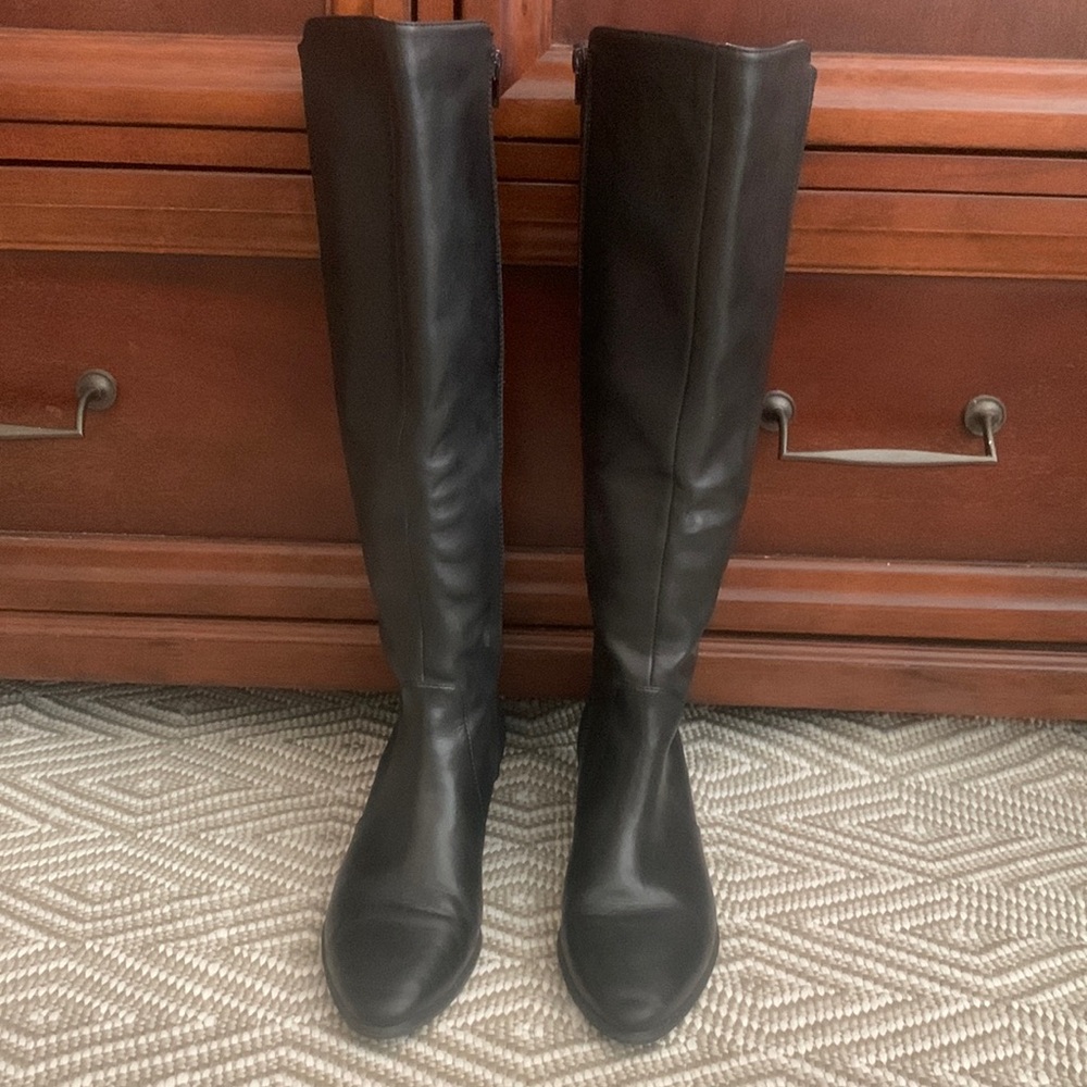 Black Leather Knee High Boots - Picture 1 of 12